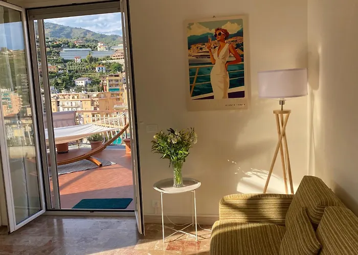 Attico Flora * San Remo