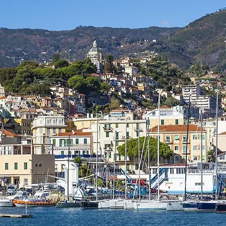 Attico Flora Apartament